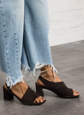 Flat leather mules BILLI BI Brown
